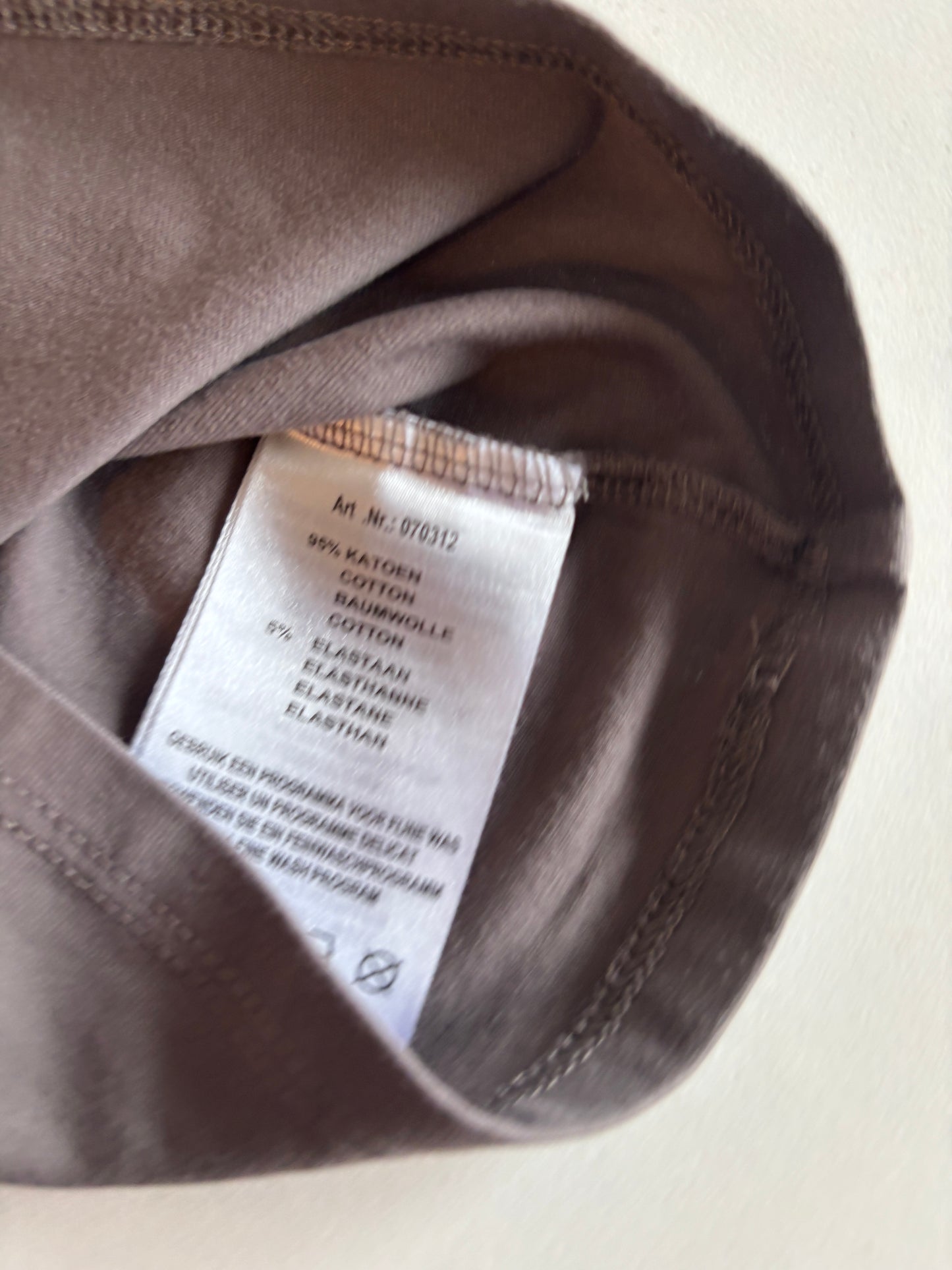 Bruine longsleeve met rolkraag "Sweetie"