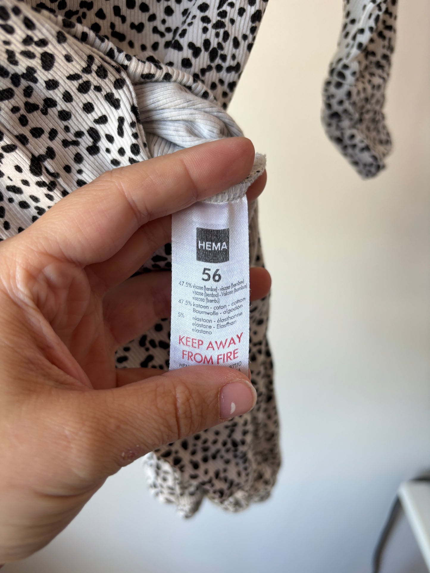 Gestippelde eendelige pyjama