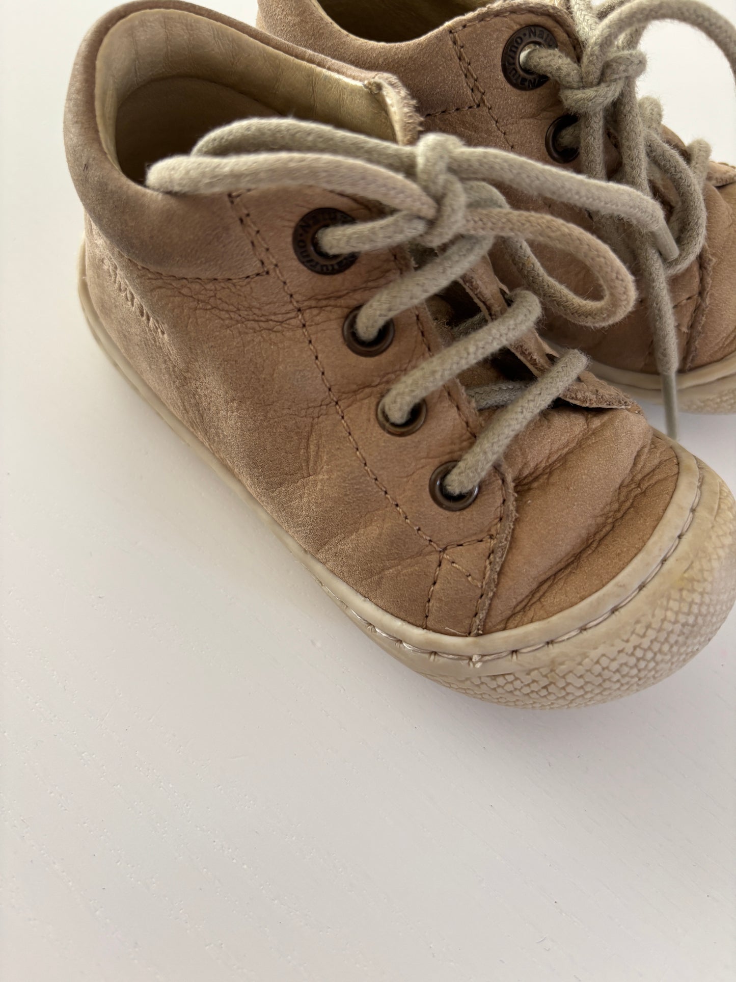 Naturino schoenen 20 - goede staat ⭐