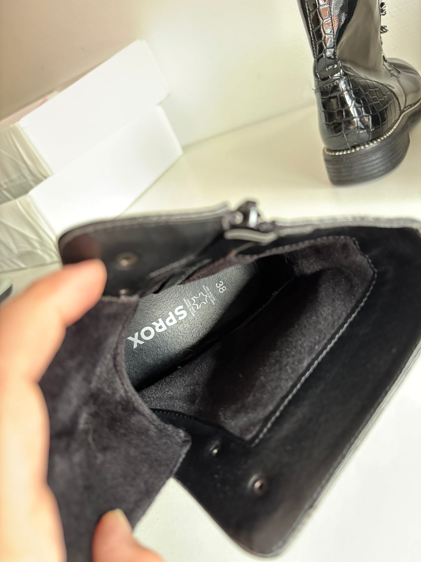 Zwarte blinkende boots