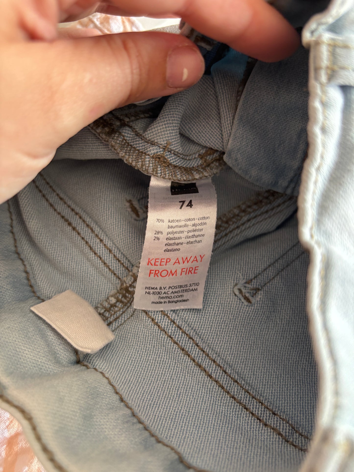 Setje: geruite hemdje en jeansbroek