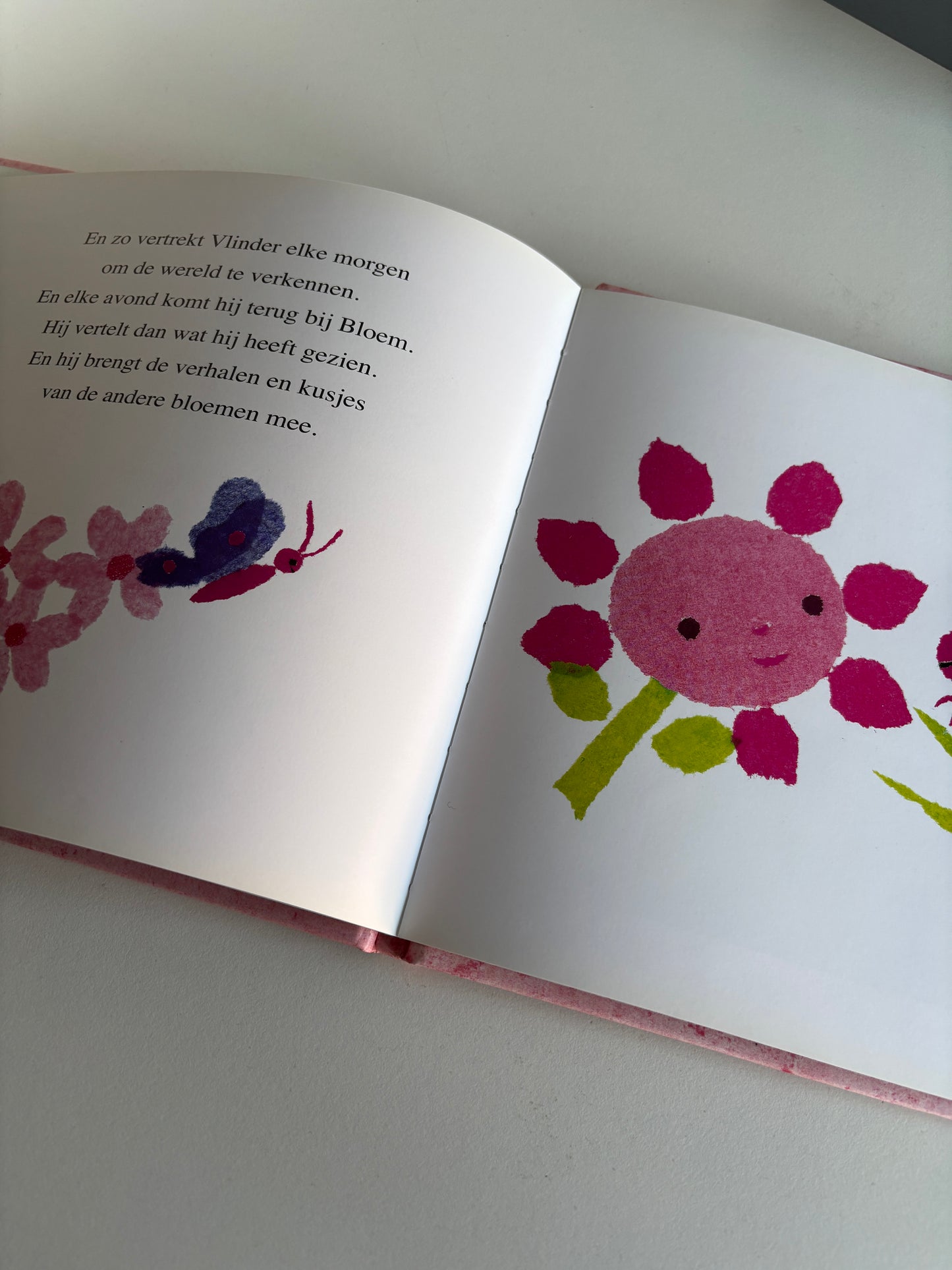 Coby Hol - Bloem en vlinder