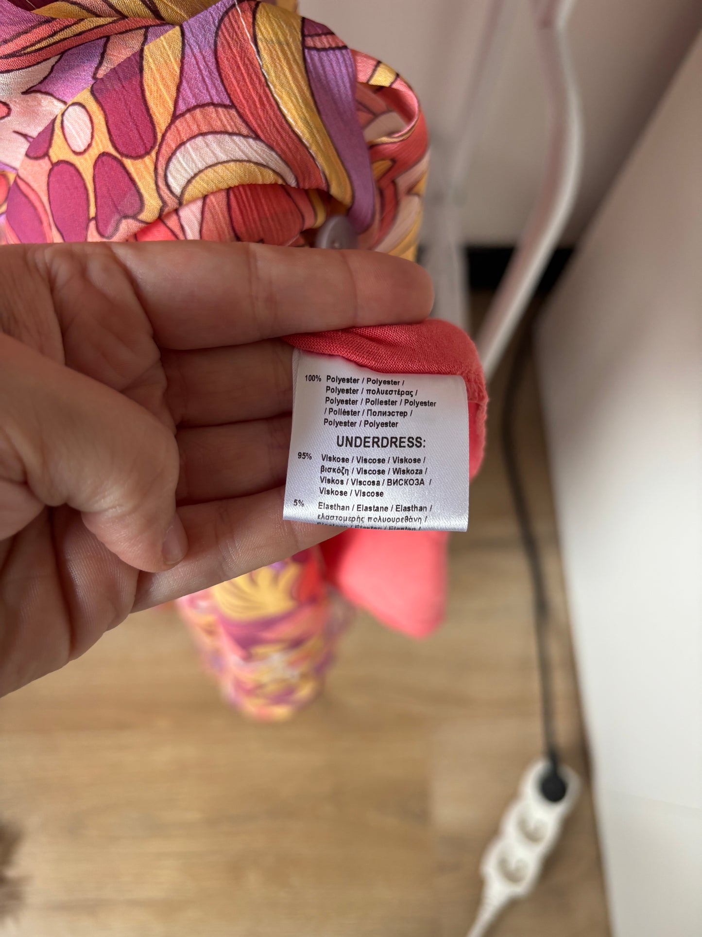 Pastelkleurige lange jurk