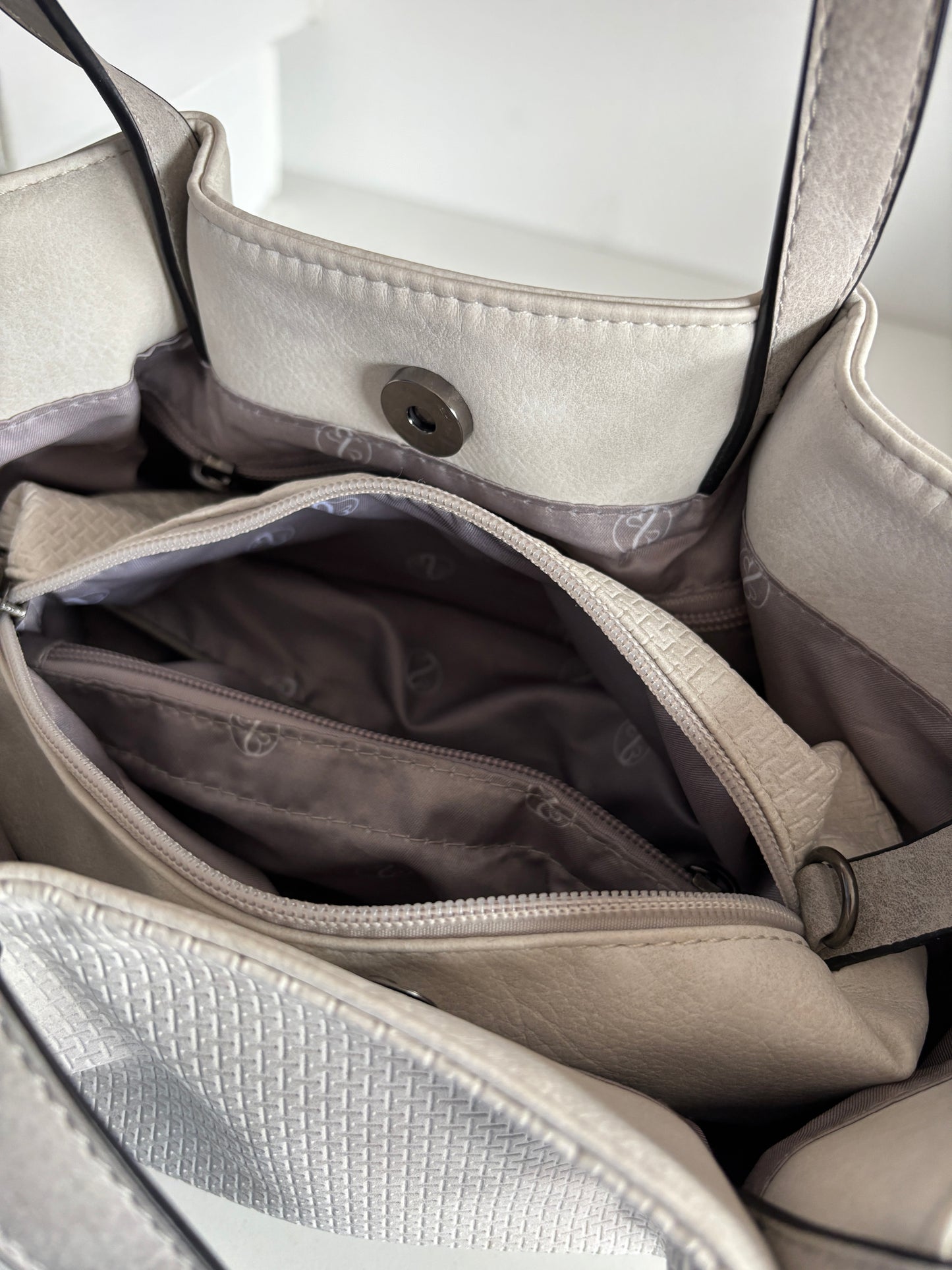 Witte schouder-/handtas