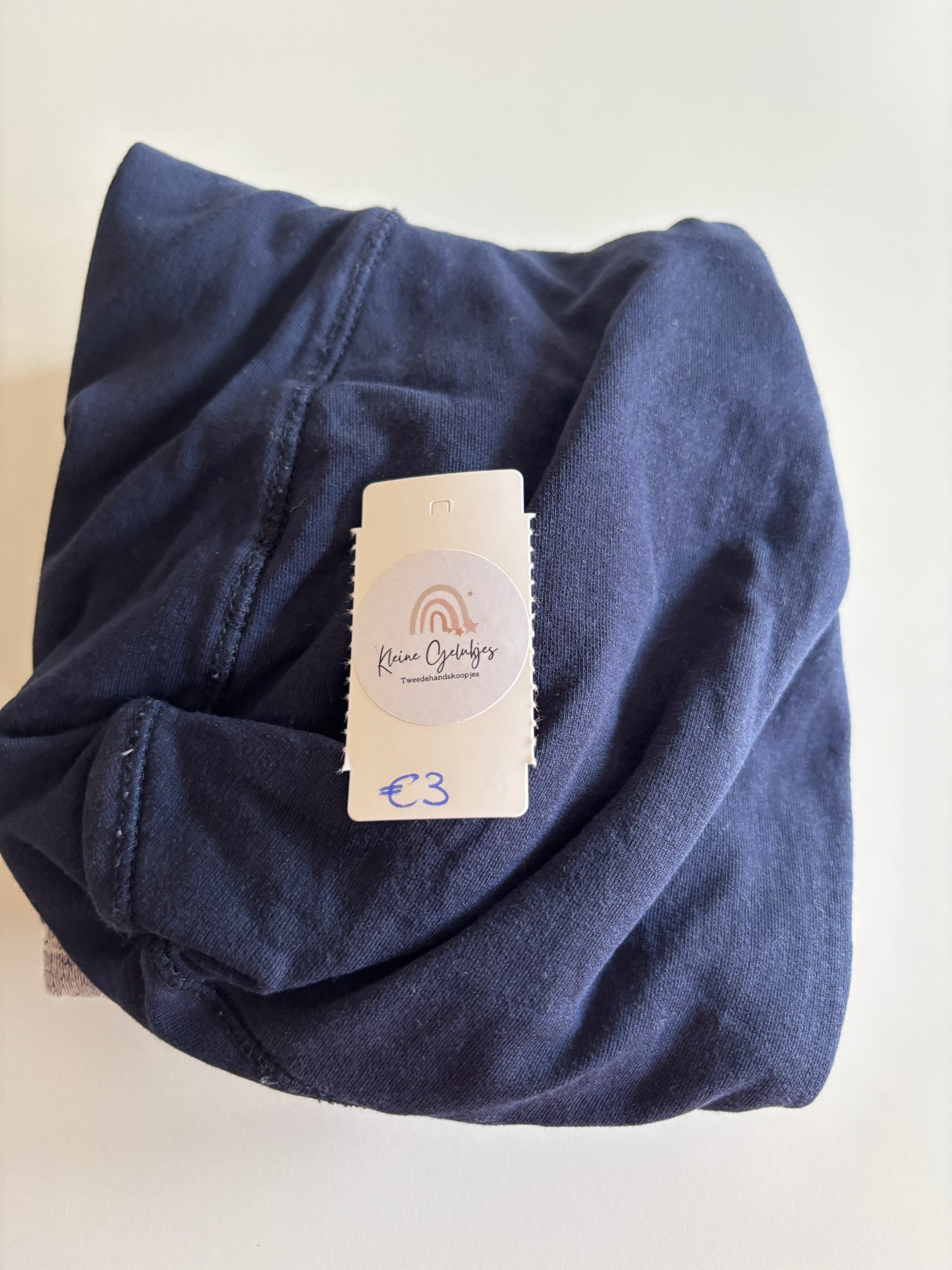 Grijze vest met capuchon