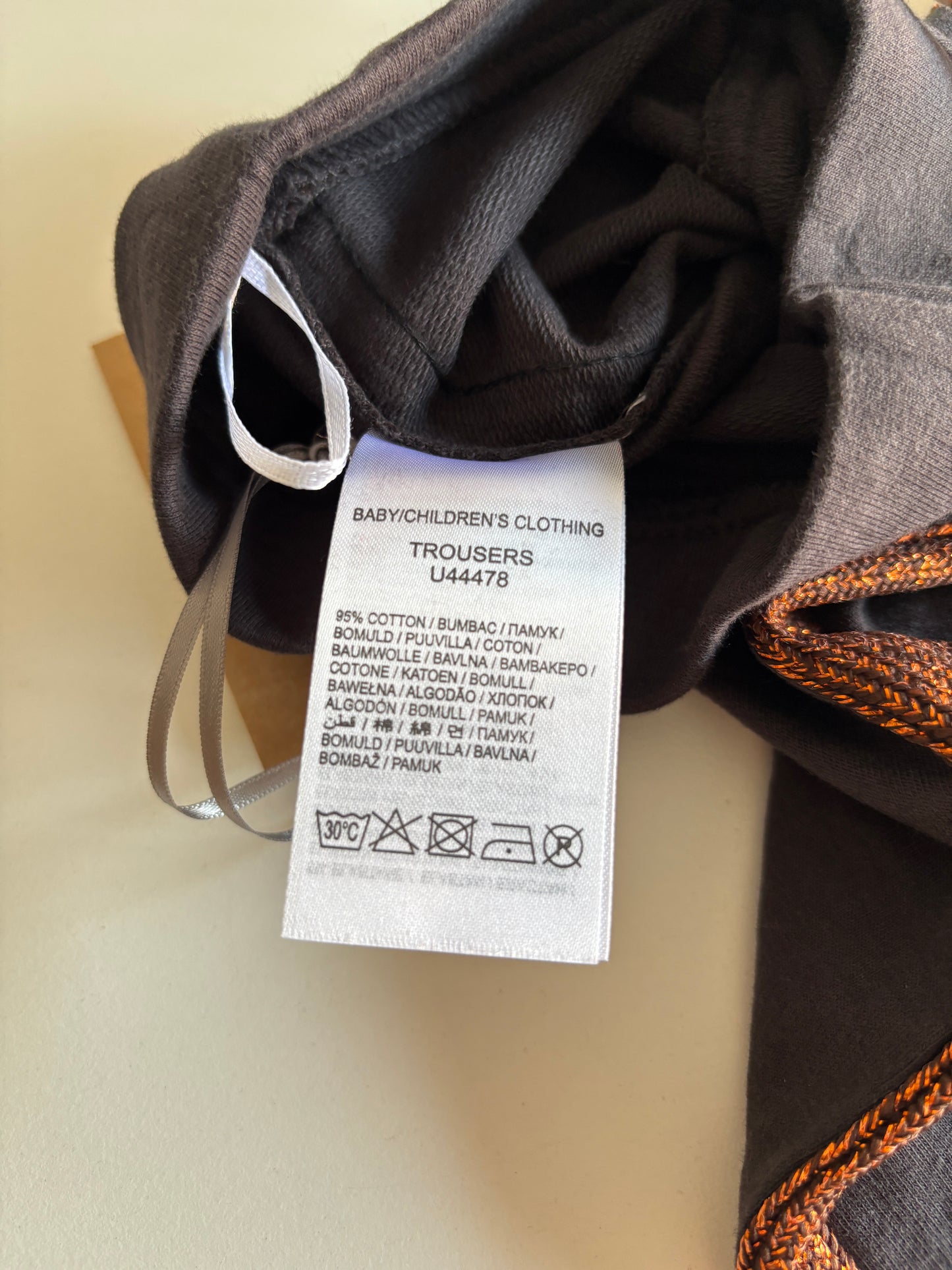 Donkergrijze legging met glitterrand