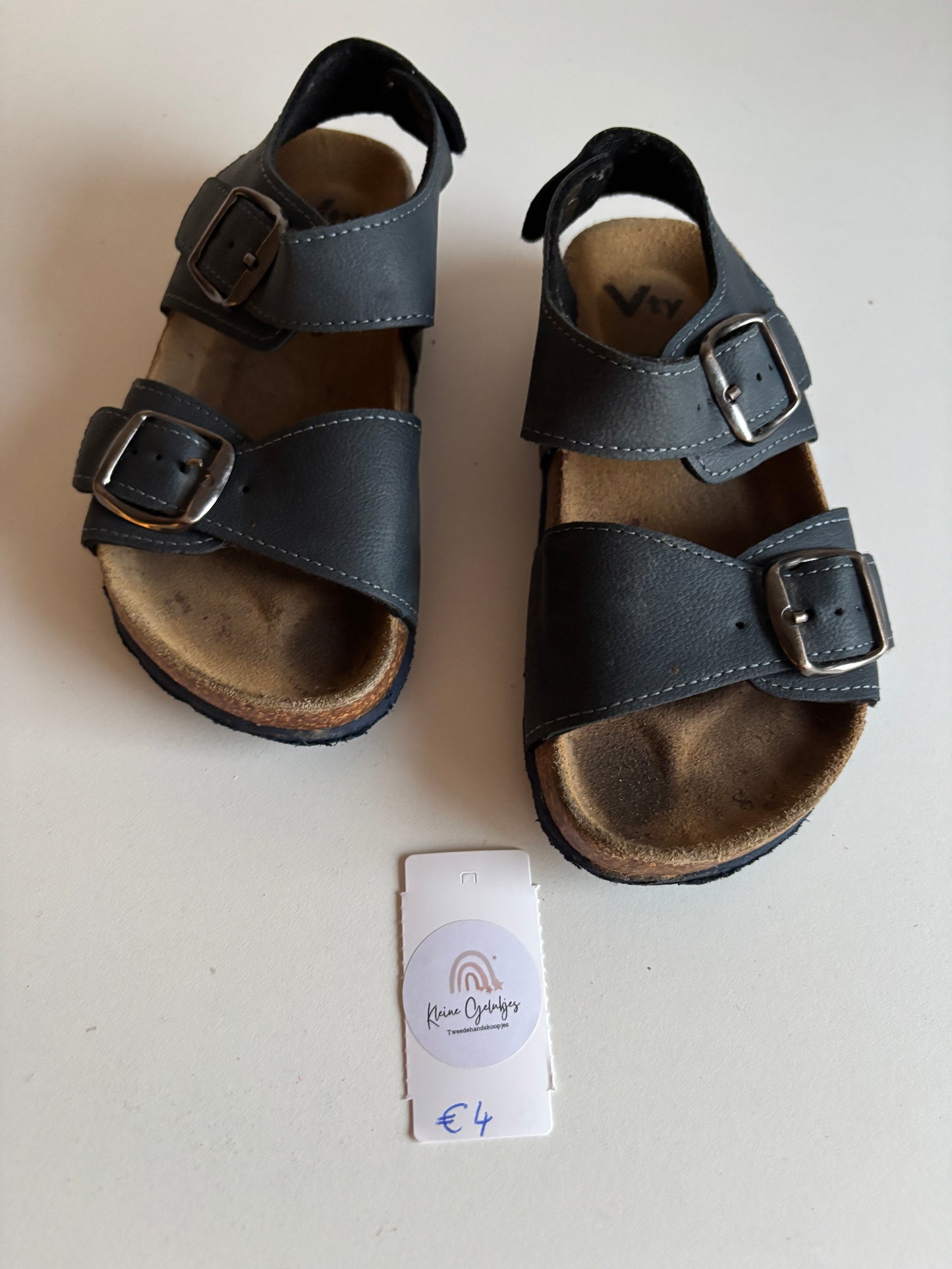 Marineblauwe sandalen