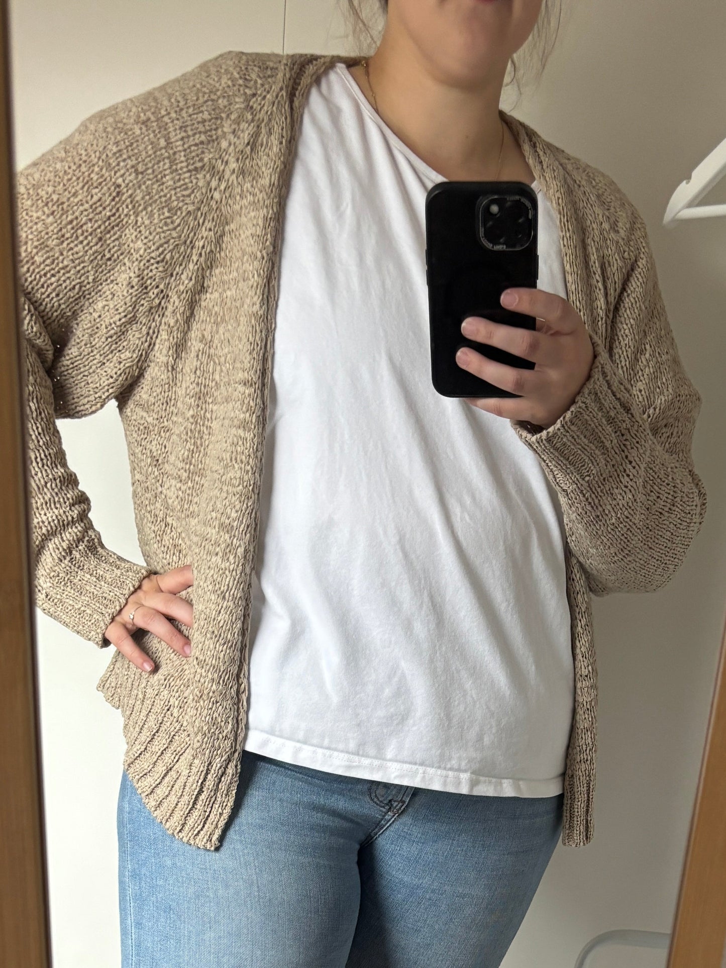 Beige vest