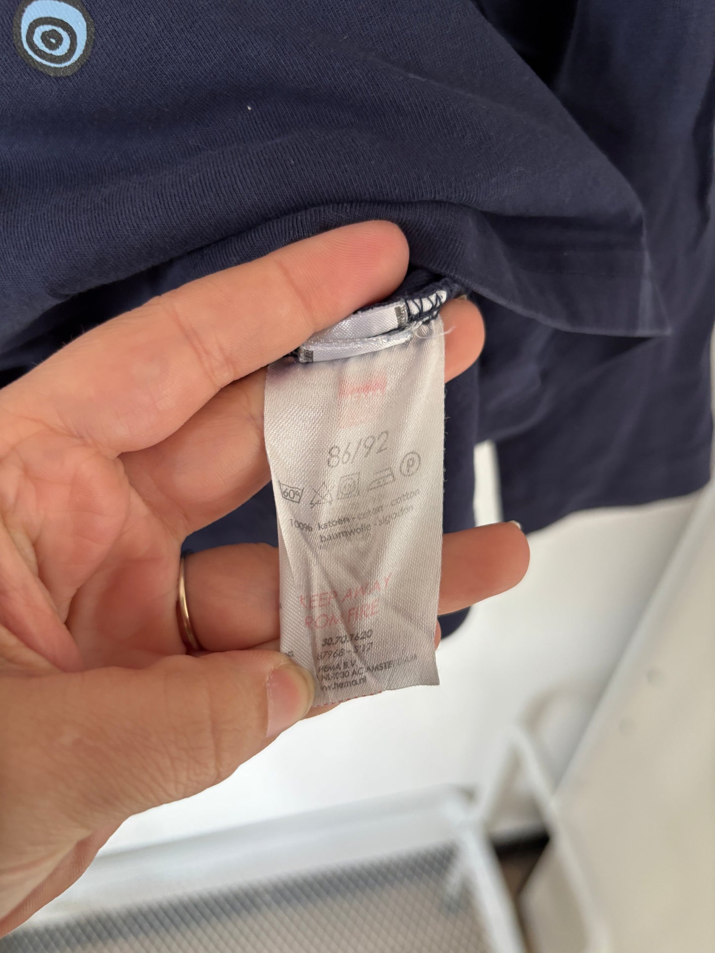 Marineblauwe longsleeve met skateboarden