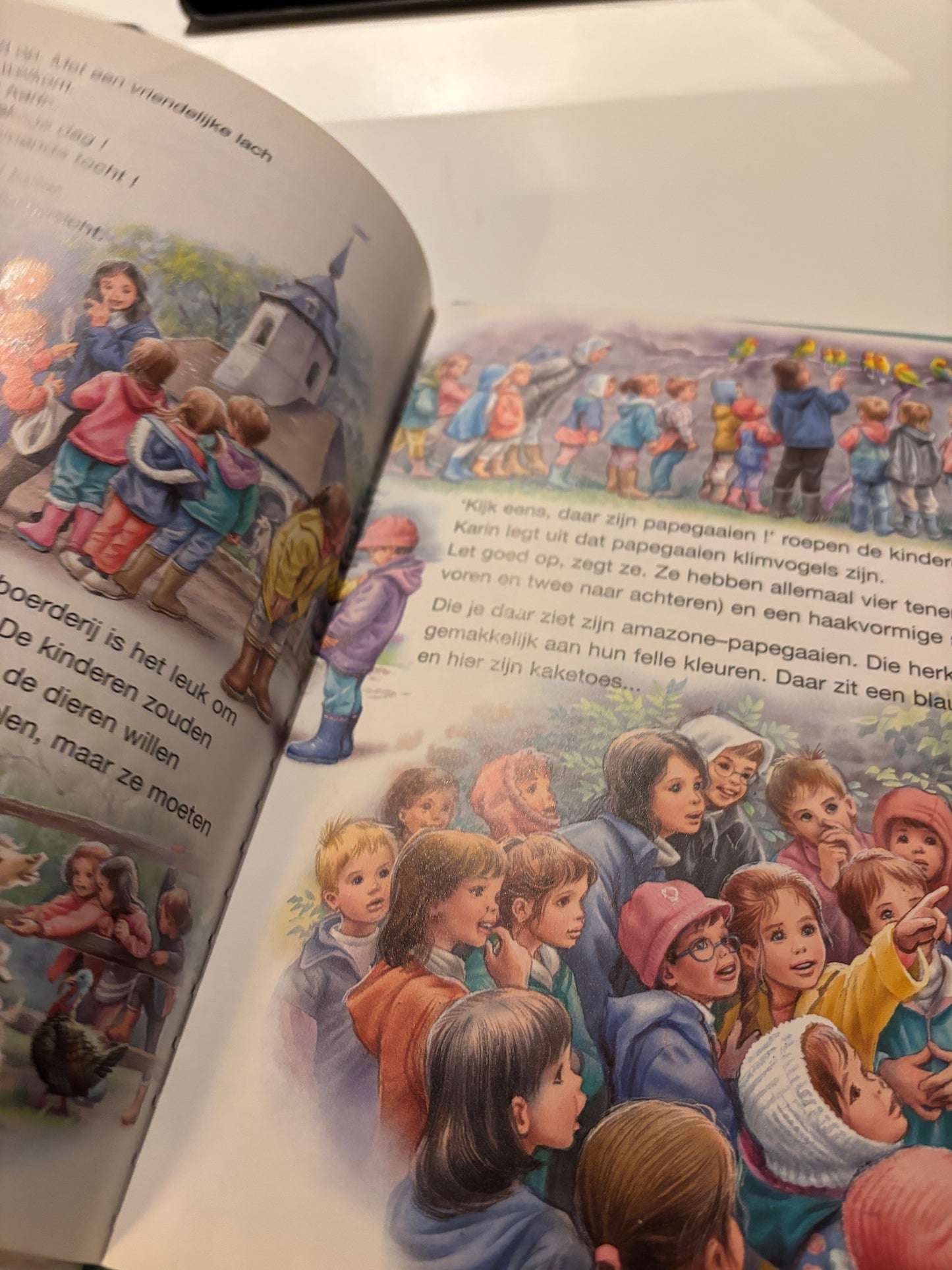 48. Tiny op schoolreisje