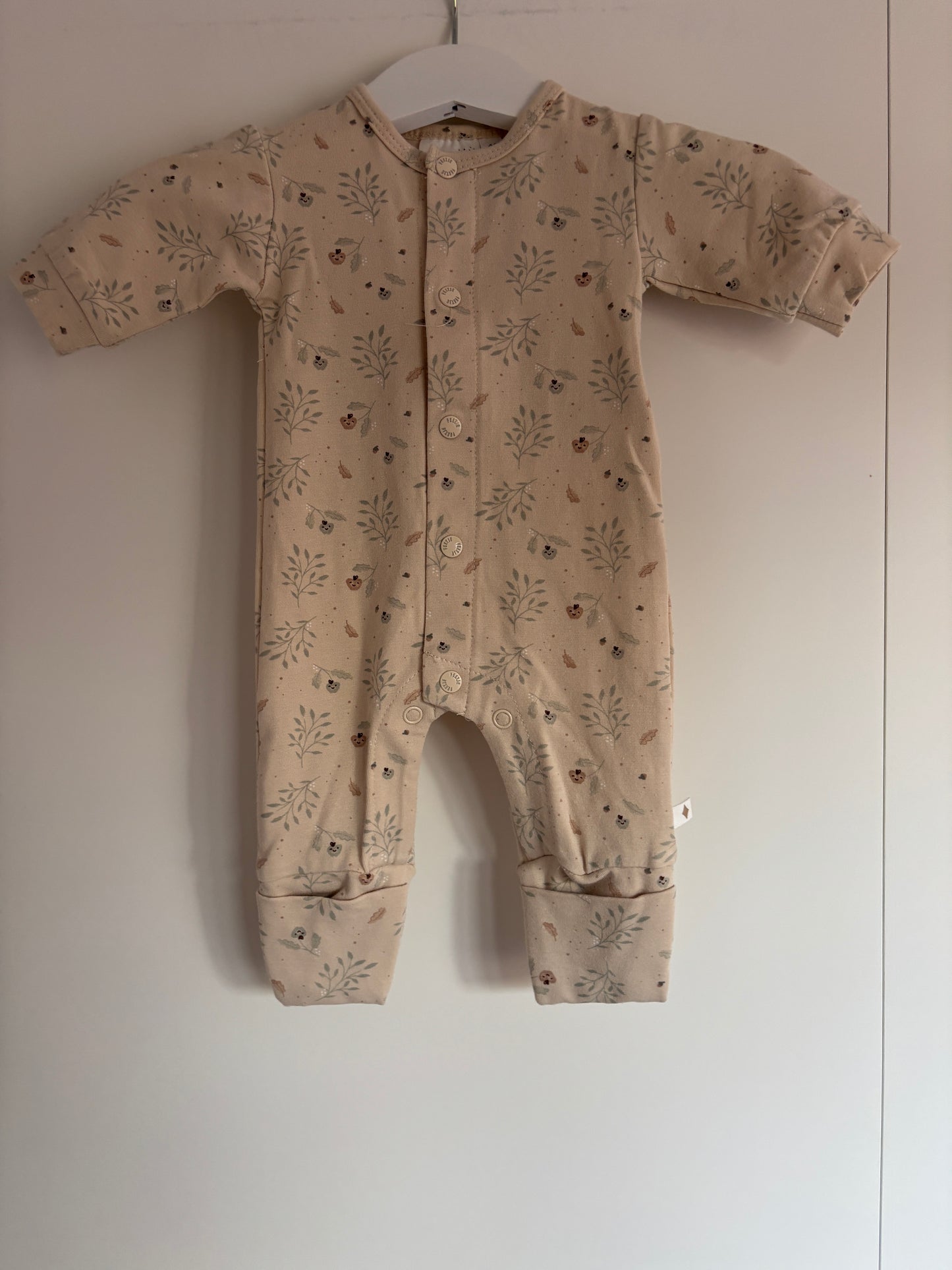 Zandkleurig boxpakje