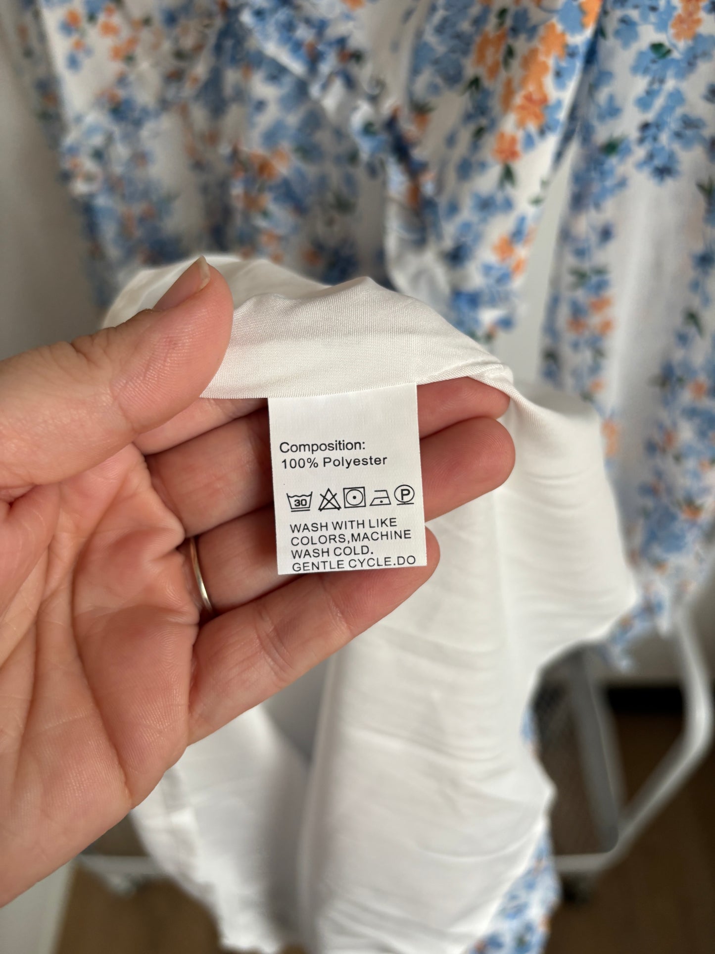 Witte lange bloemenjurk