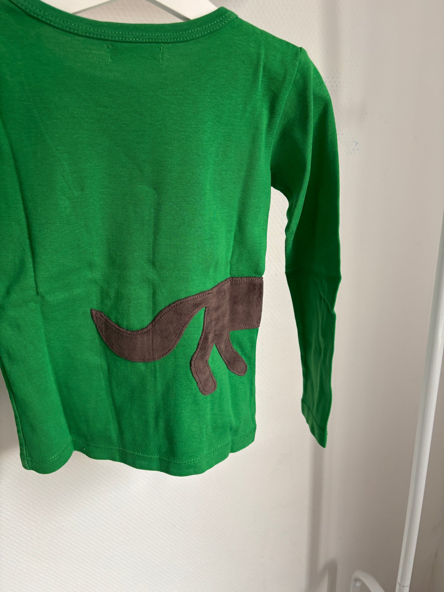 Groene longsleeve met hond