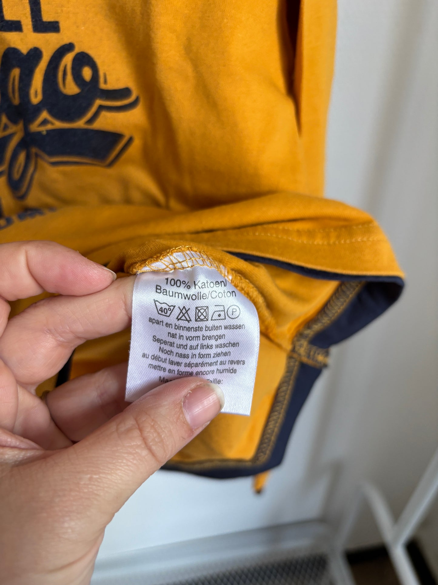 Mosterdgele longsleeve