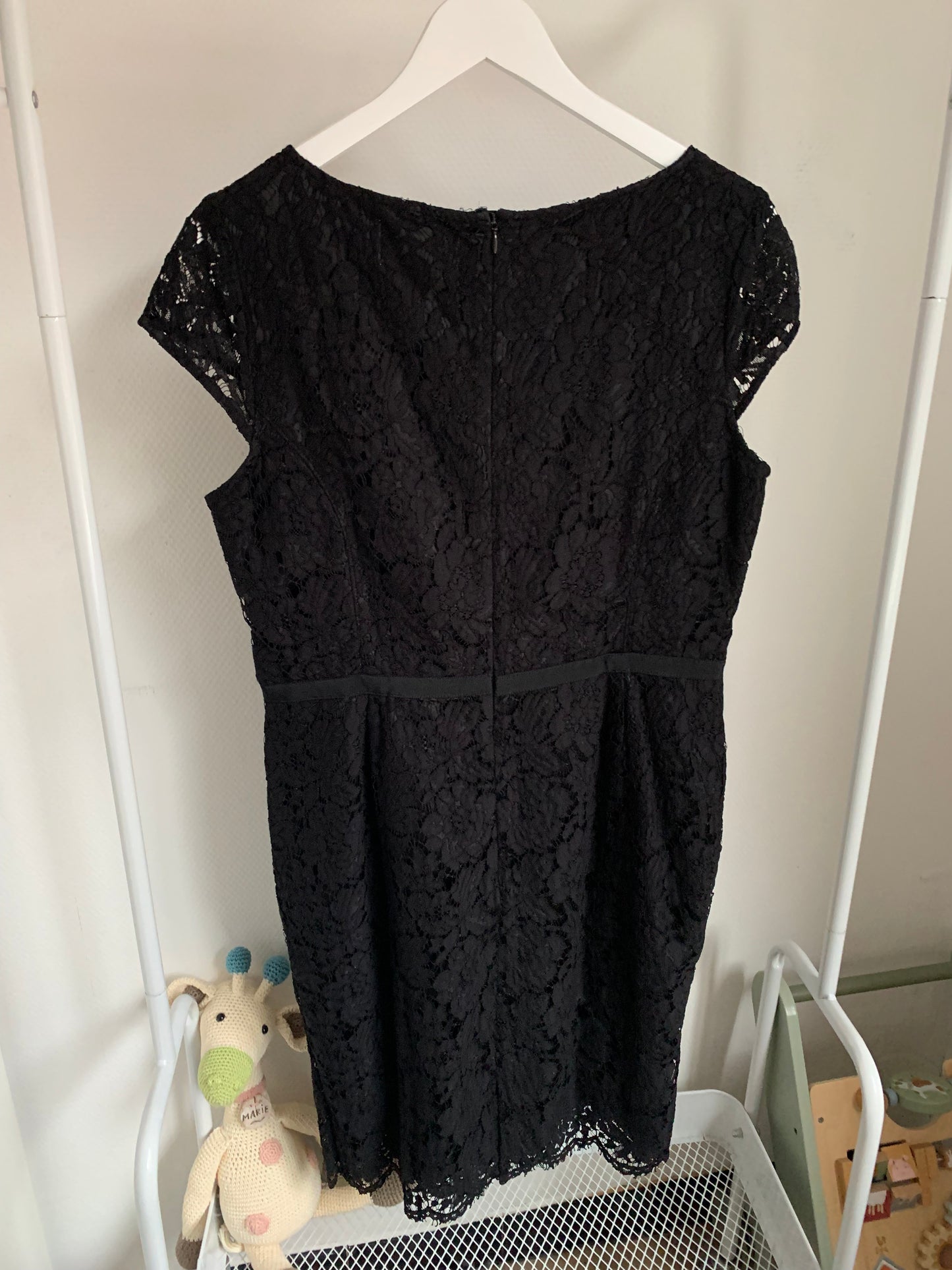 Zwarte jurk met kant