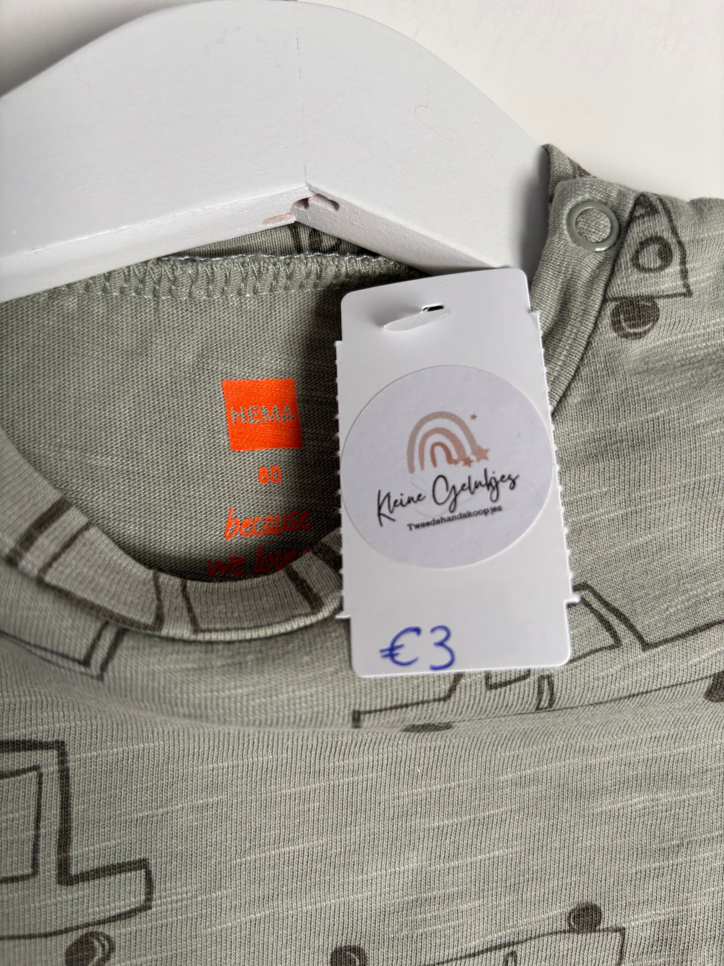 Groene longsleeve met auto's