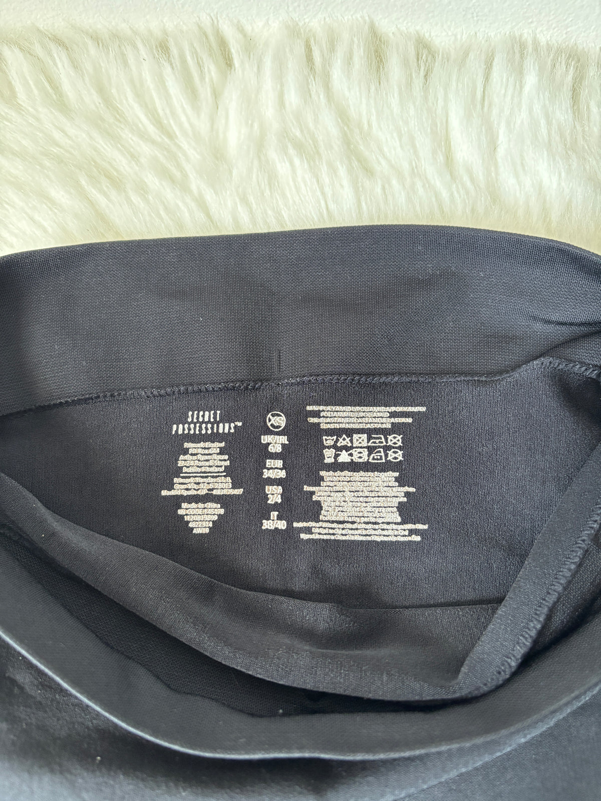 Zwart shortje | Primark | XS