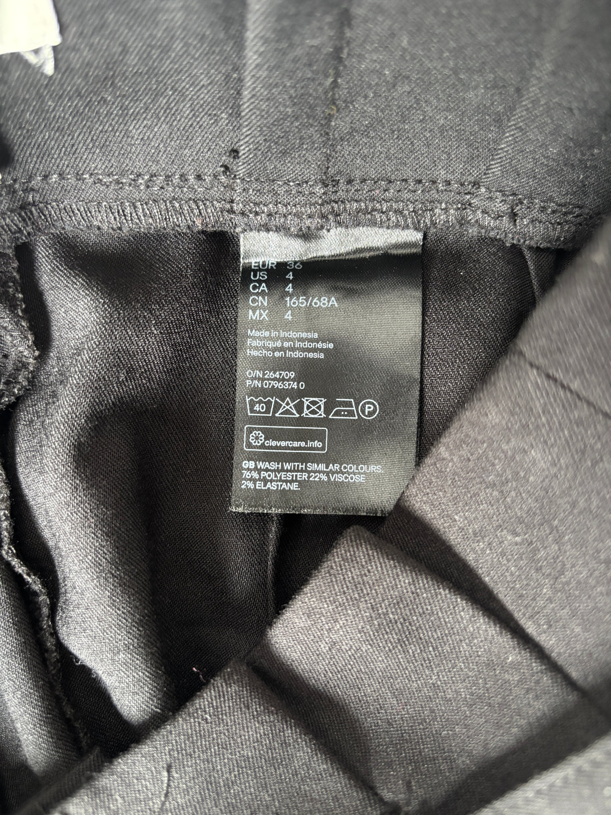 Zwarte broek | H&M | S
