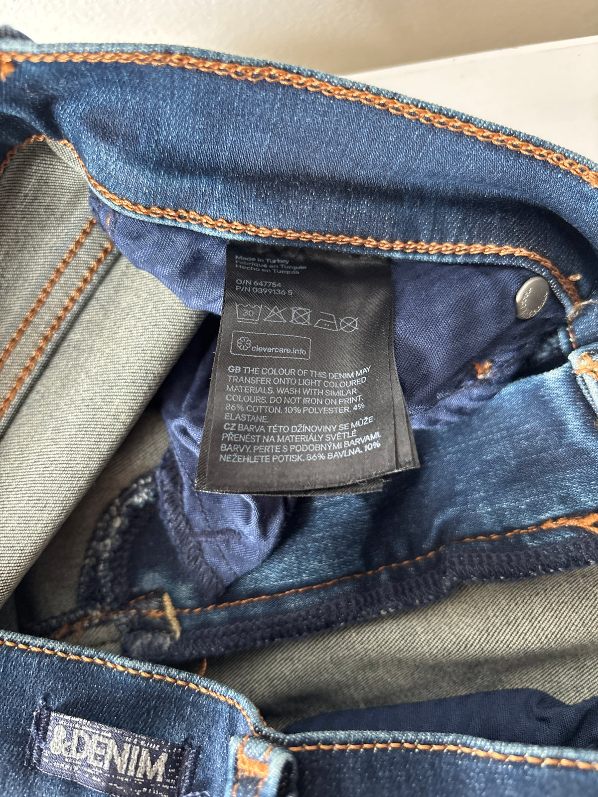 Donkerblauwe jeans | H&M | 28/32