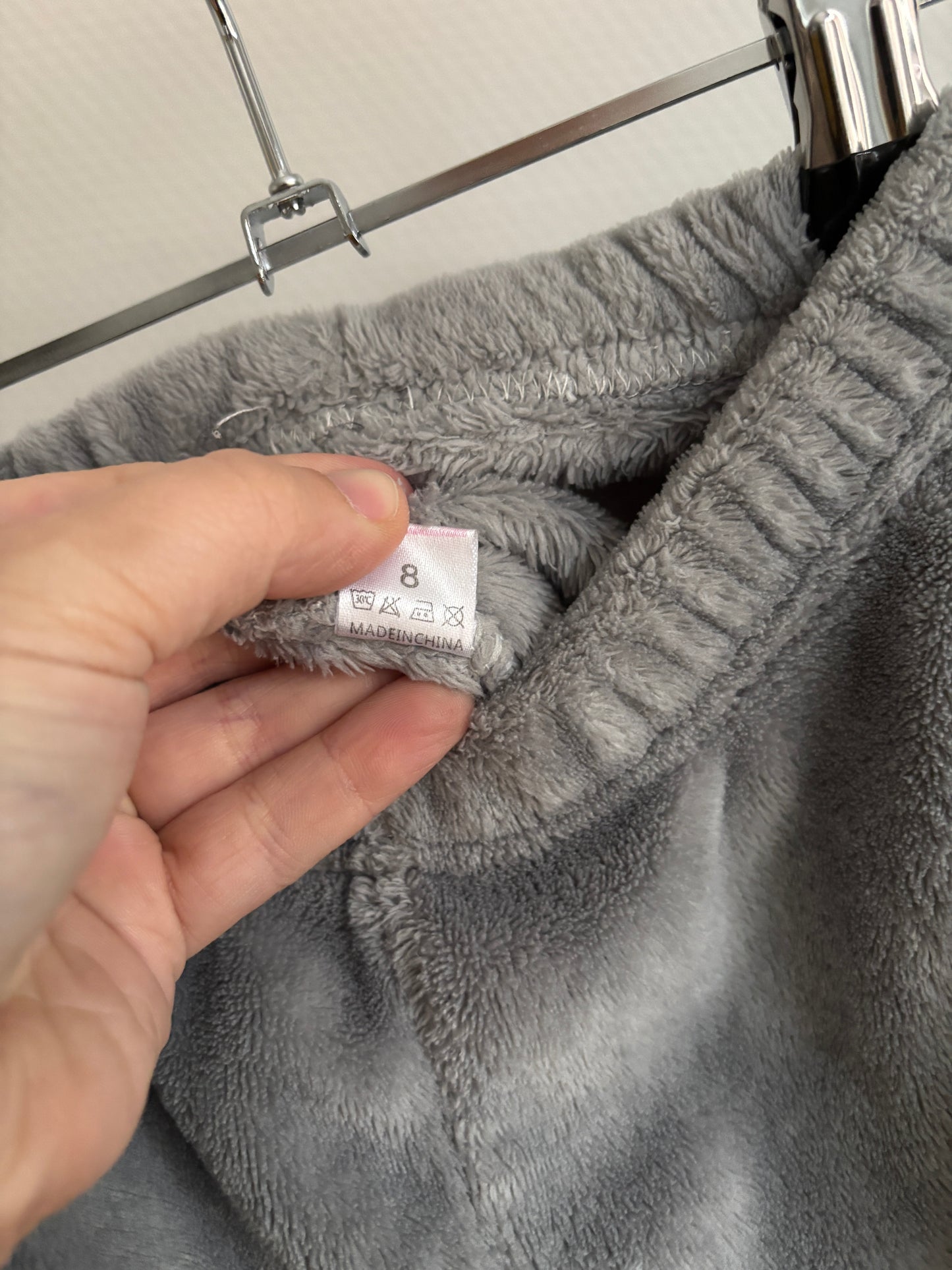 Grijze tweedelige winterpyjama