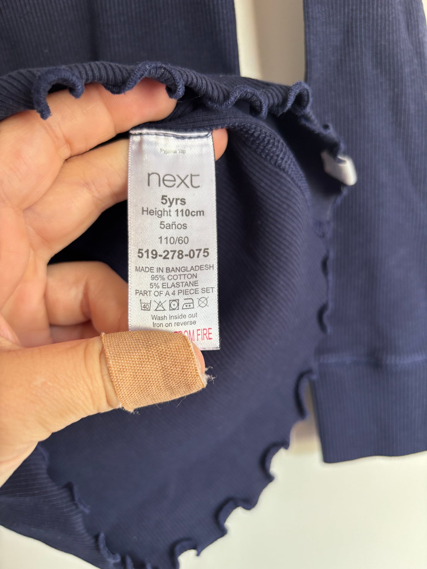 Marineblauwe riblongsleeve