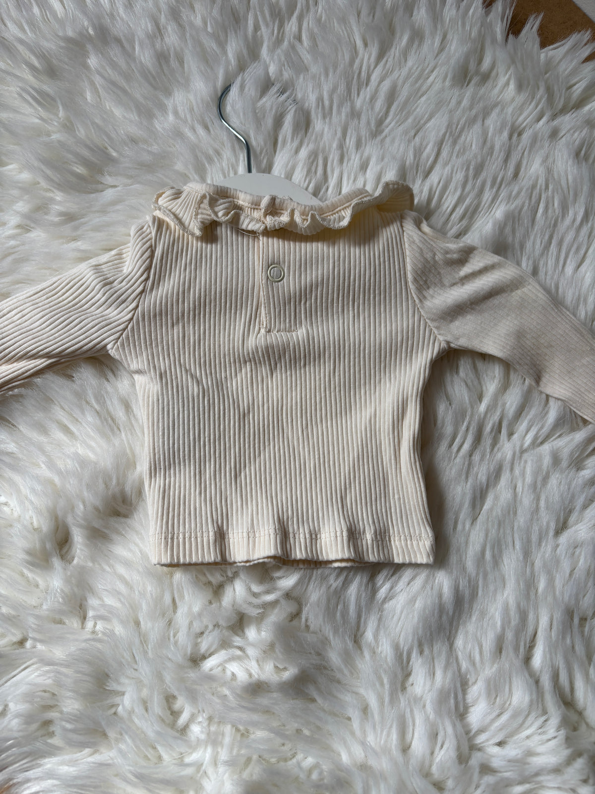 Crèmekleurige longsleeve | Wibra | 50