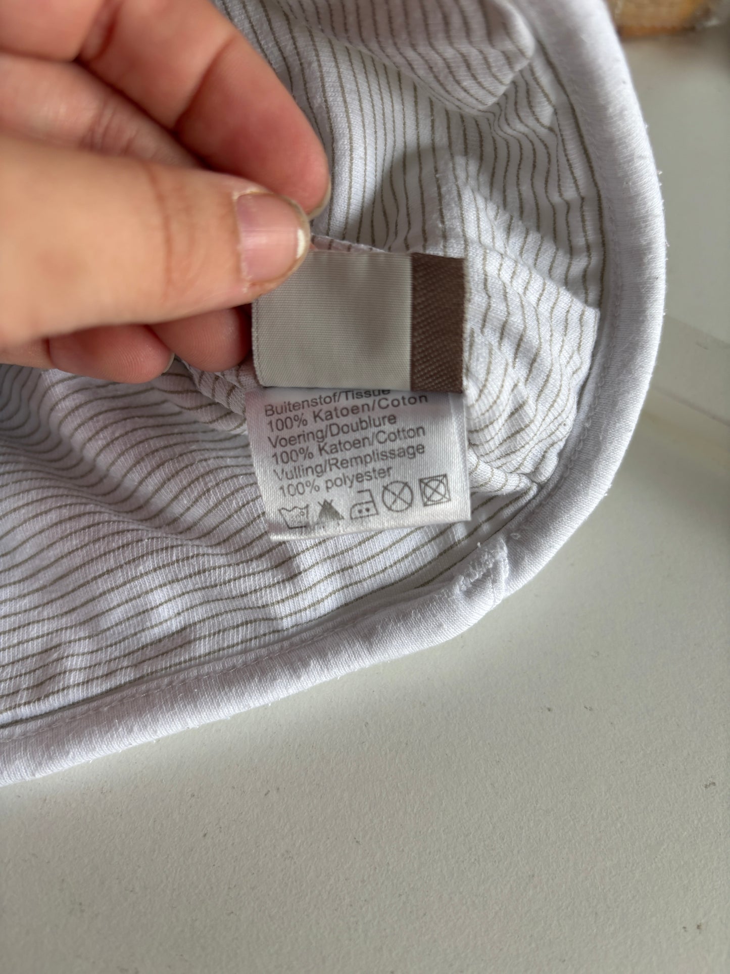 Witte vest met olifant