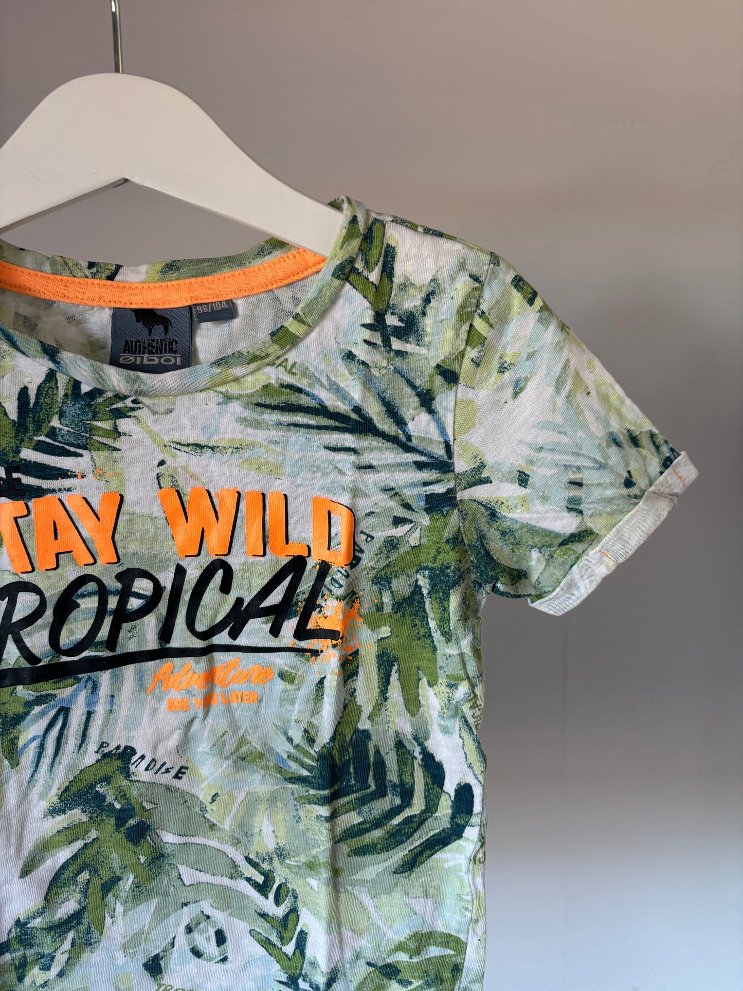 Authentic T-shirt 98/104 - Zeer goede staat 💸