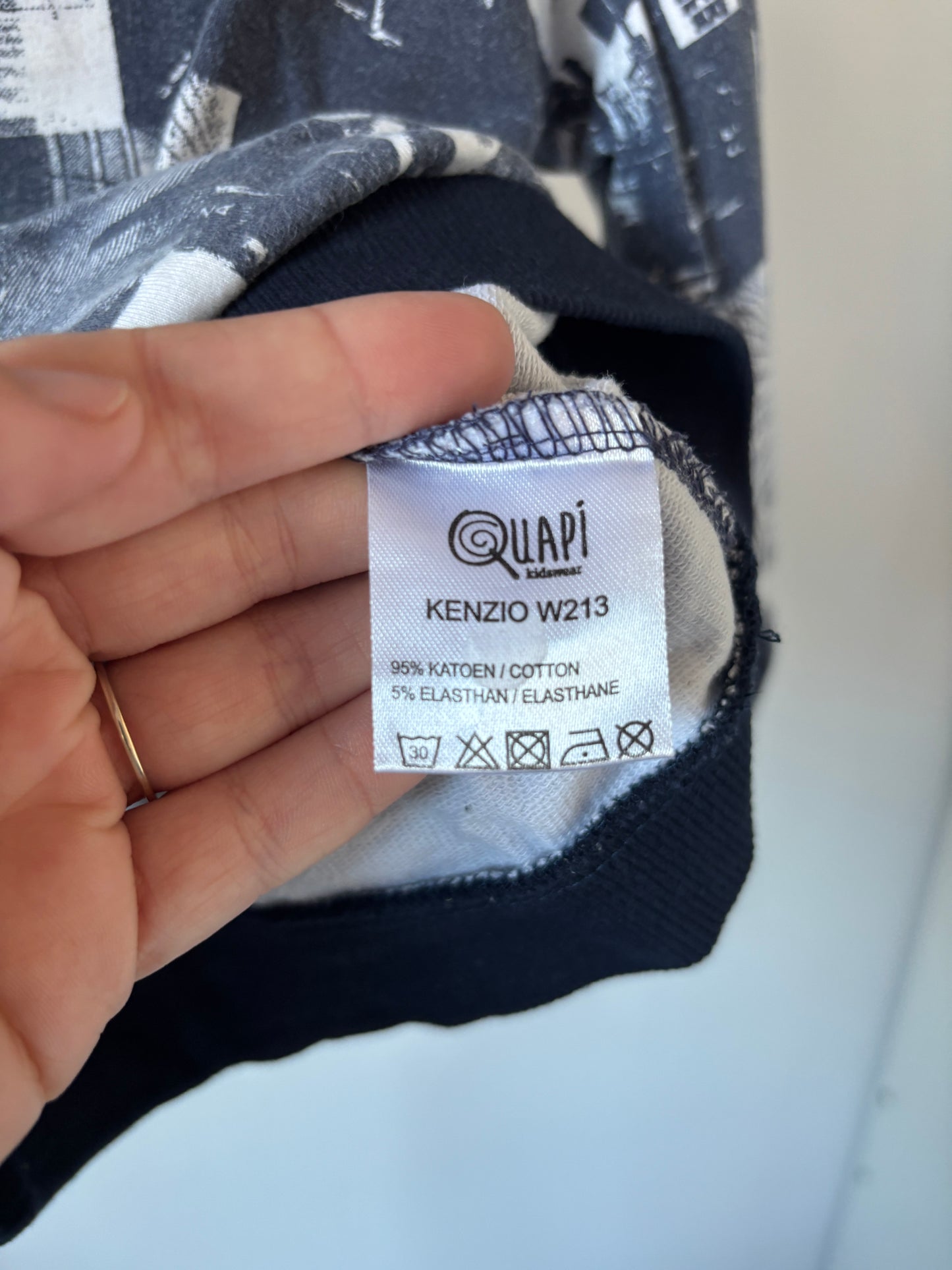 Quapi sweater 98/104 - Zeer goede staat 💸