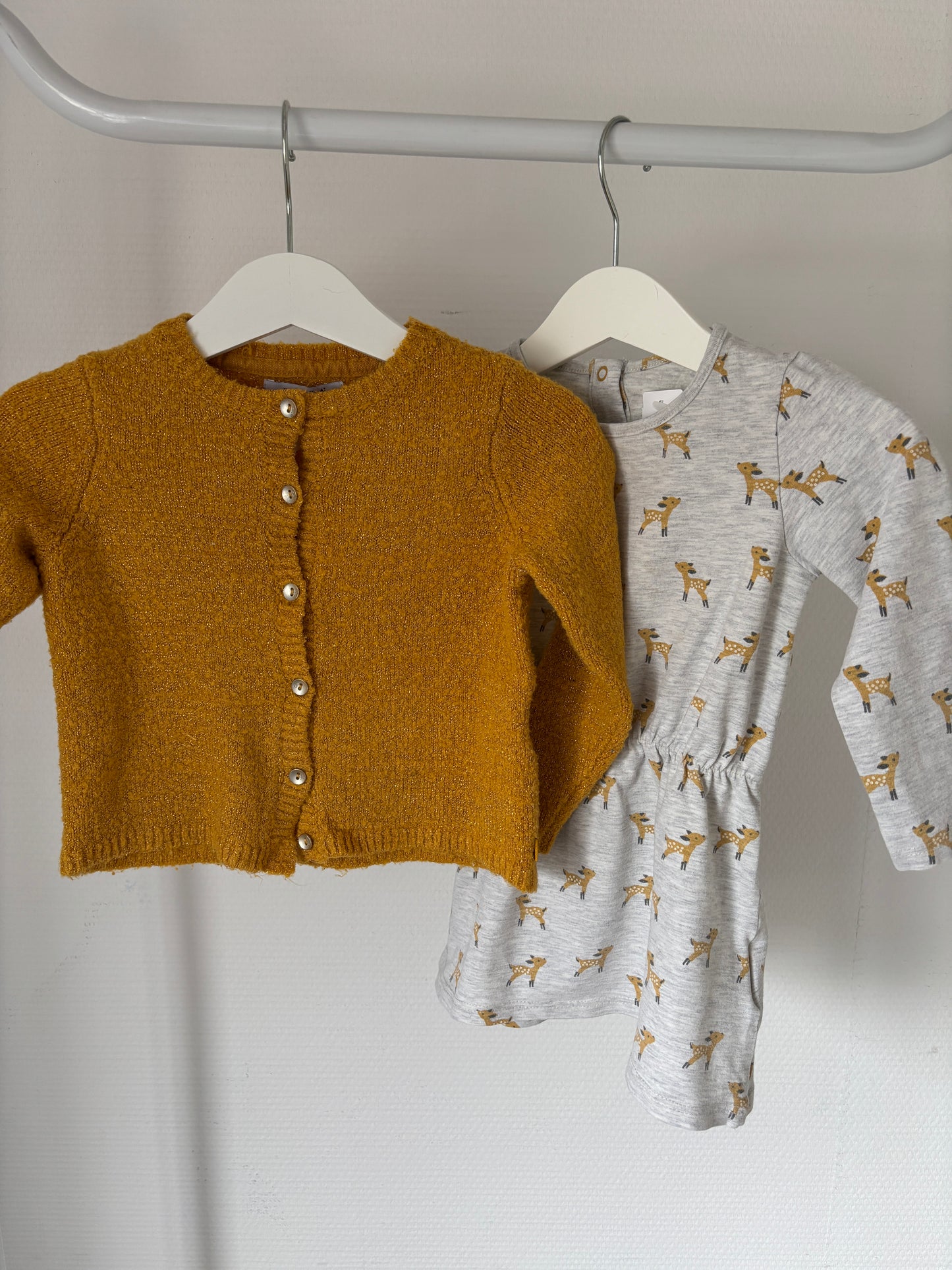 Mosterdgele cardigan