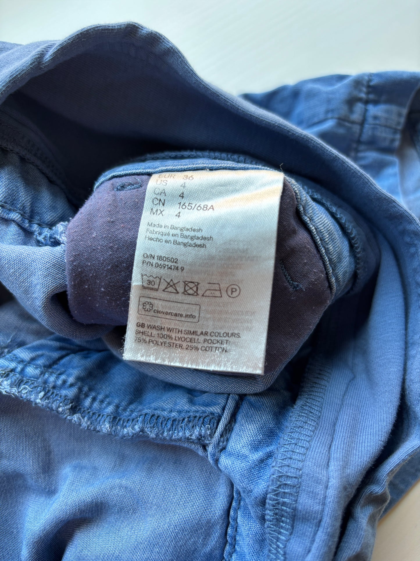 Lichtblauwe zwangerschapsshort