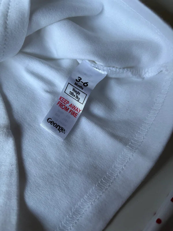 Tweedelige witte pyjama