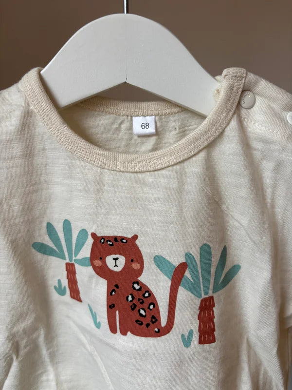 Crèmekleurige t-shirt