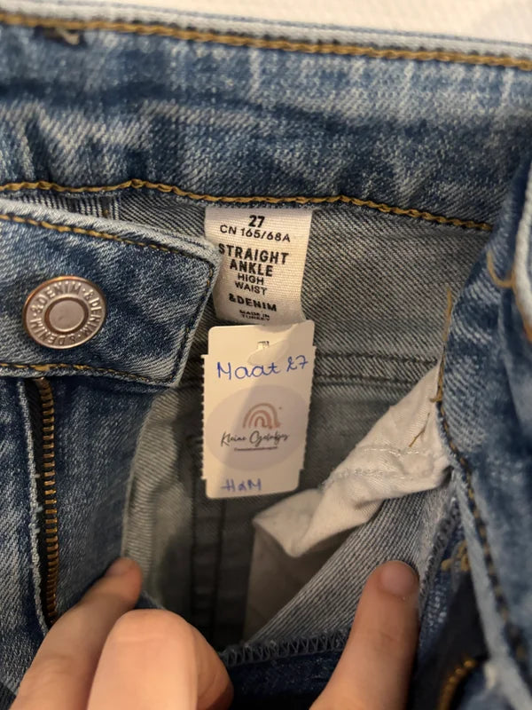 Lichtblauwe jeansbroek