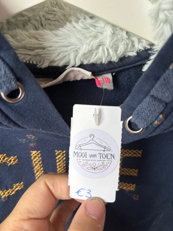 Marineblauwe sweater