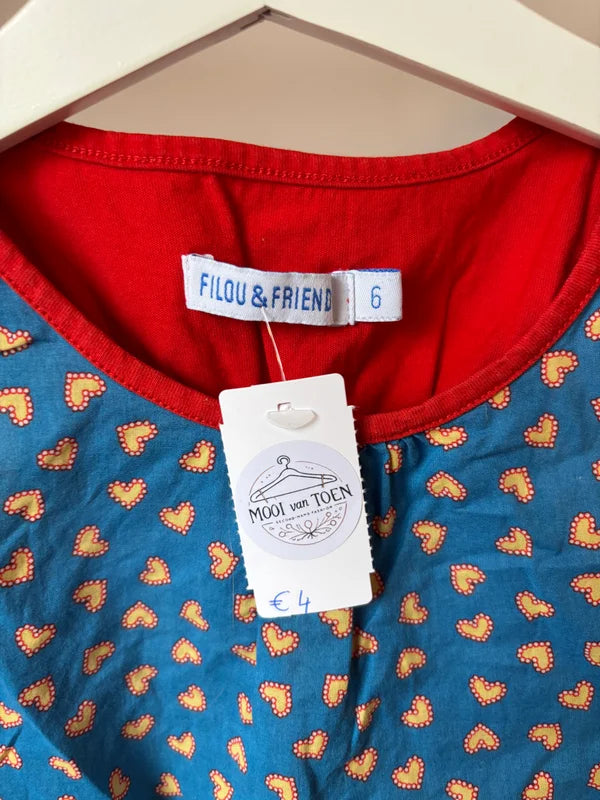 Blauw topje met hartjes