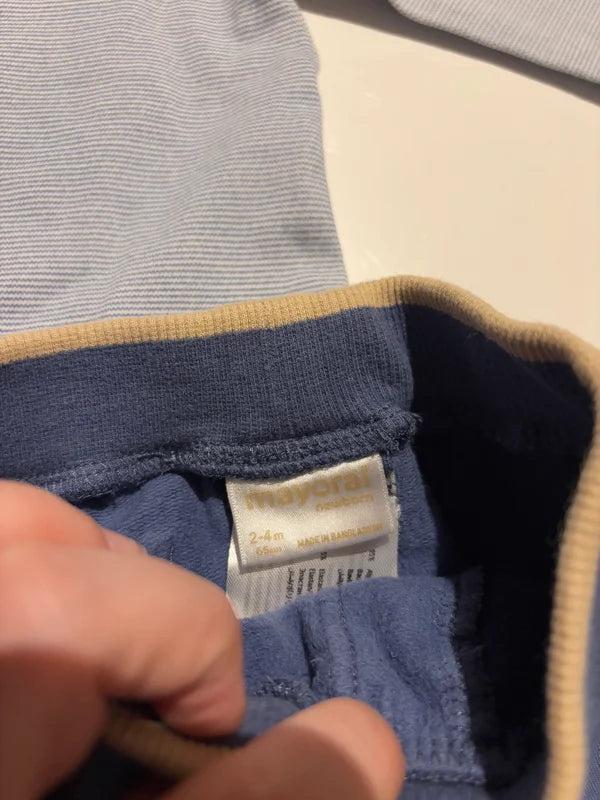 Setje: romper en broekje