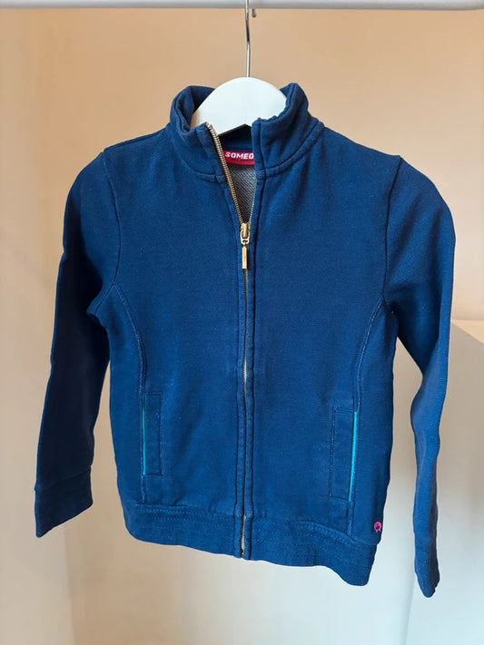 Blauwe vest met glitterdraad