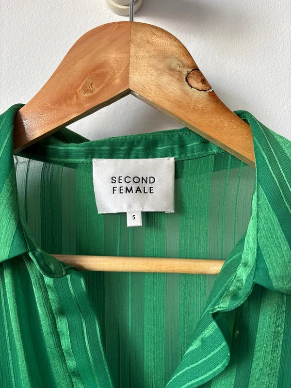 Second Female - groene jurk - S