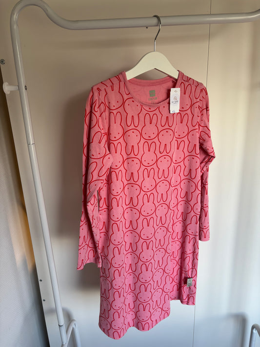 Roze nachtkleedje Nijntje