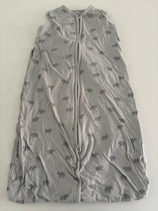 Blauwgrijze slaapzak met neushoorntjes