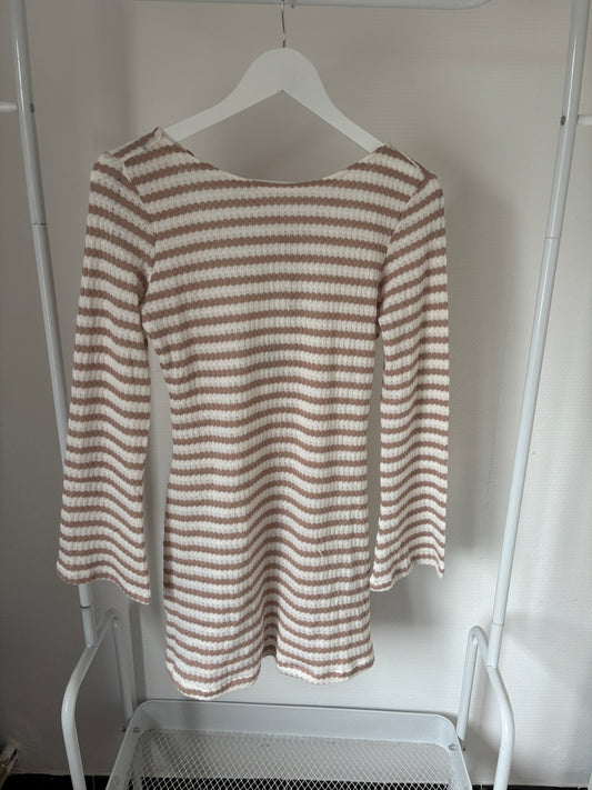 Gestreepte mini-jurk