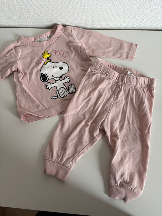 Lichtroze tweedelige pyjama Snoopy