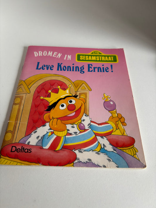 Sesamstraat - Leve Koning Ernie!