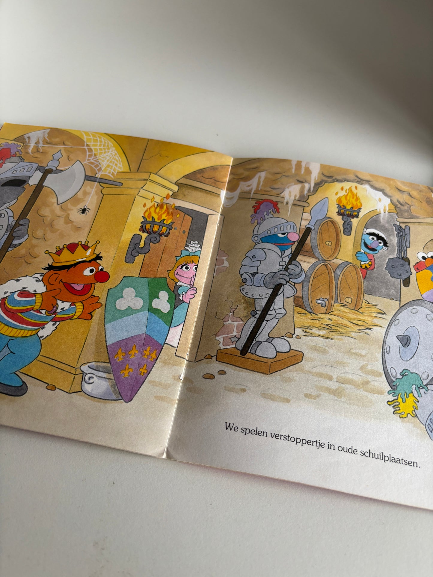 Sesamstraat - Leve Koning Ernie!