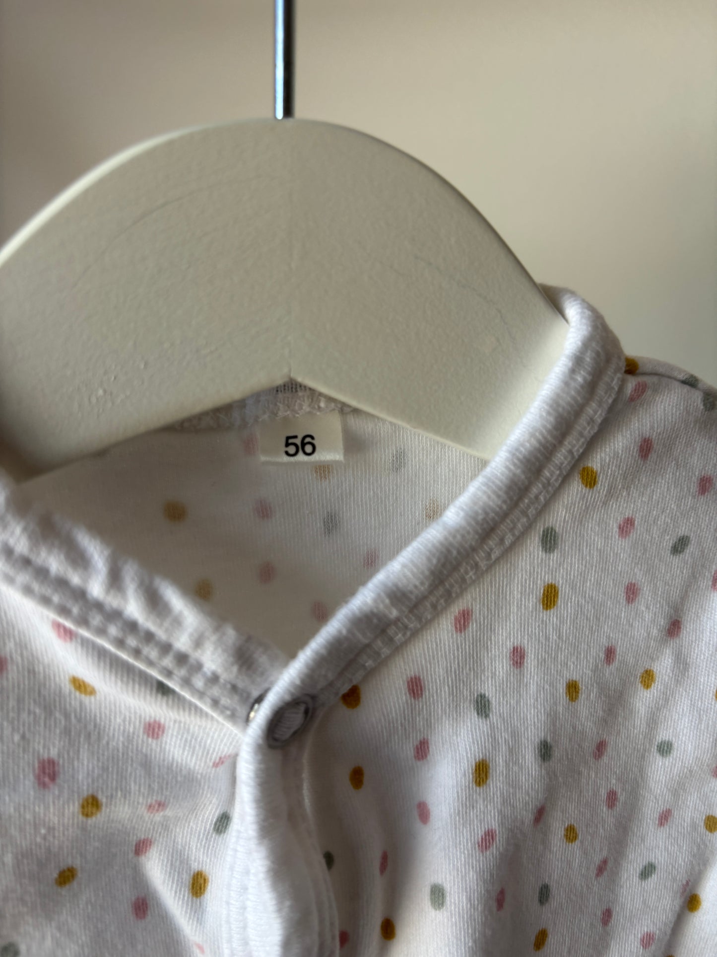 Eendelige gestippelde pyjama