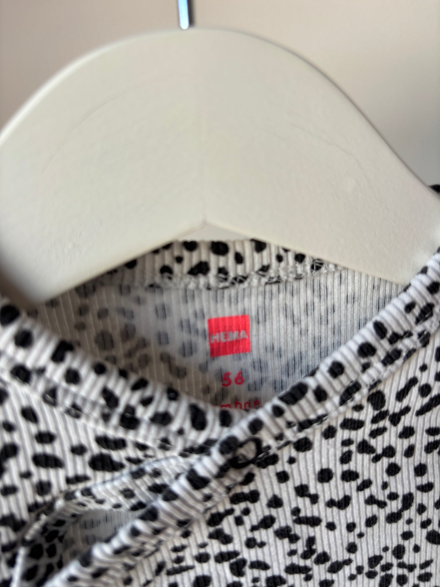 Gestippelde eendelige pyjama