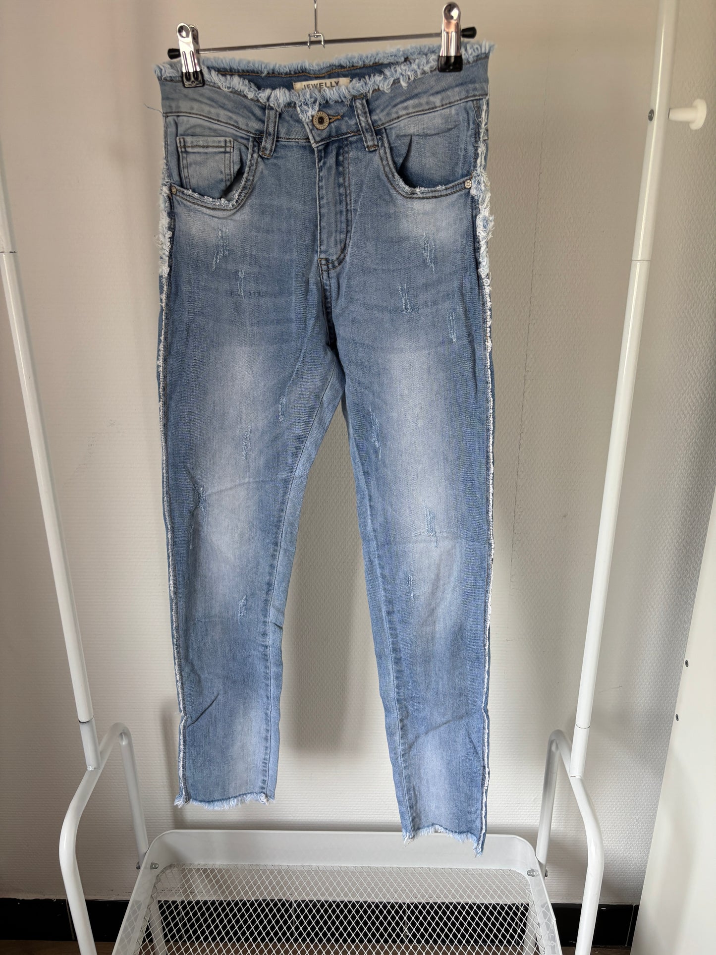 Lichtblauwe jeansbroek