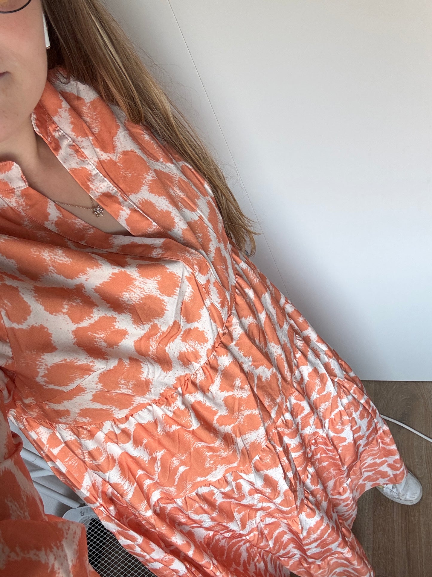 Pasteloranje lange jurk