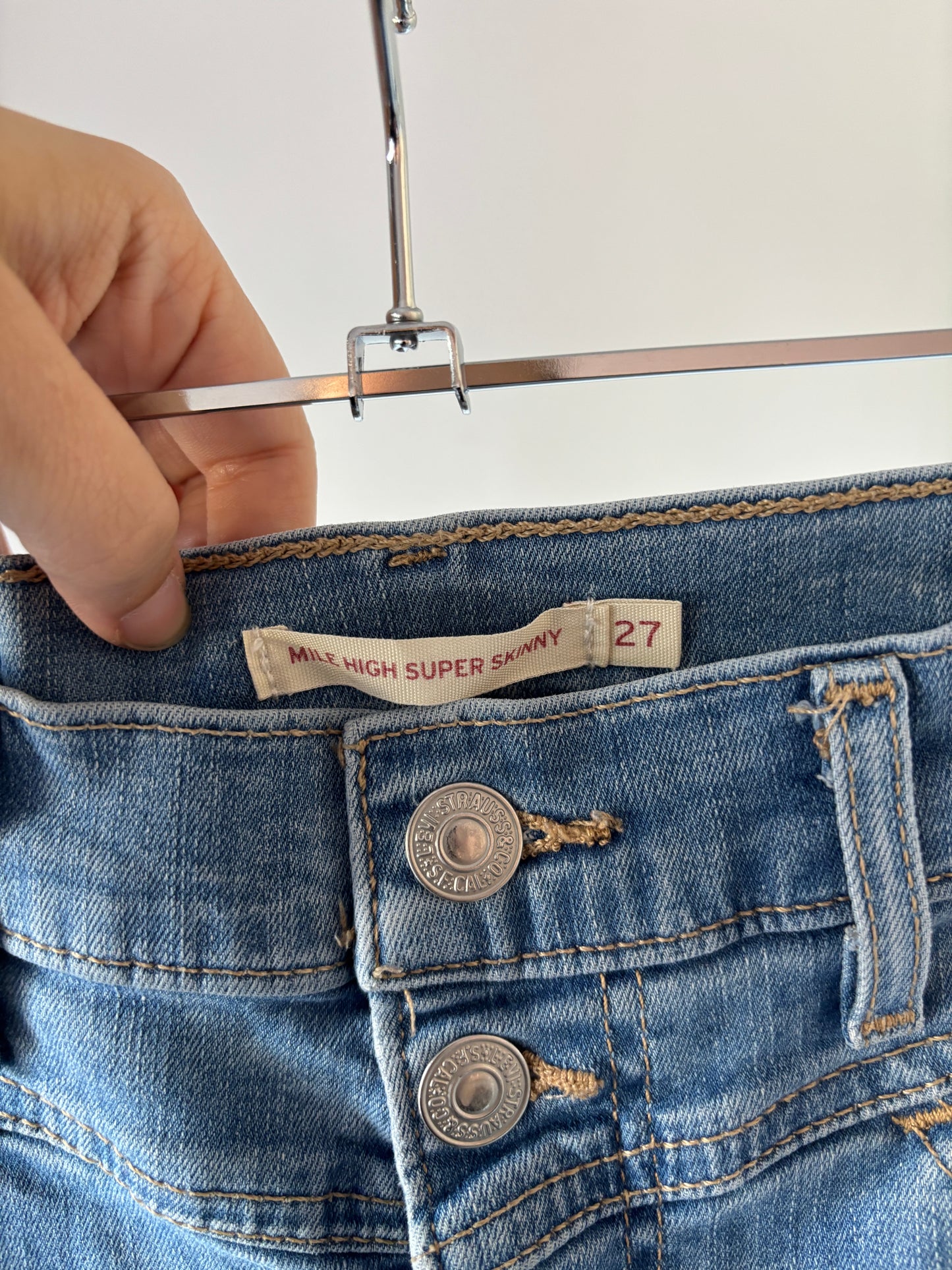 Lichtblauwe jeansbroek